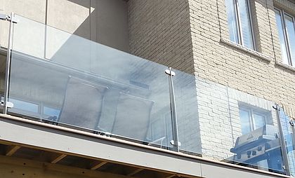 Invisirail 38.5" x 62.342" Glass Railing Panel (10mm) -D